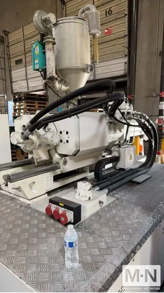 618 TON 59.7 OZ HAITIAN MODEL JU550IIS INJECTION MOLDING MACHINE MFG 2017