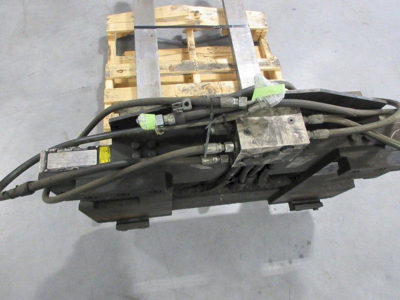Long Reach | Allied Systems Company LFP Series Wide Opening Fork Positioners- Auction Item