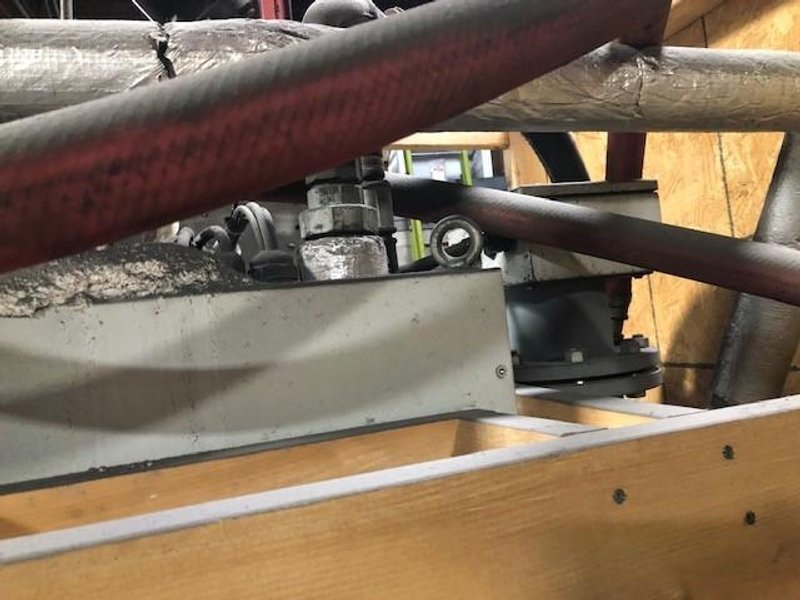 LAEMPE GAS GENERATOR STOCK# 2885