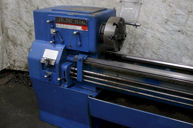 20" X 235" LEBLOND ENGINE LATHE: STOCK #75061