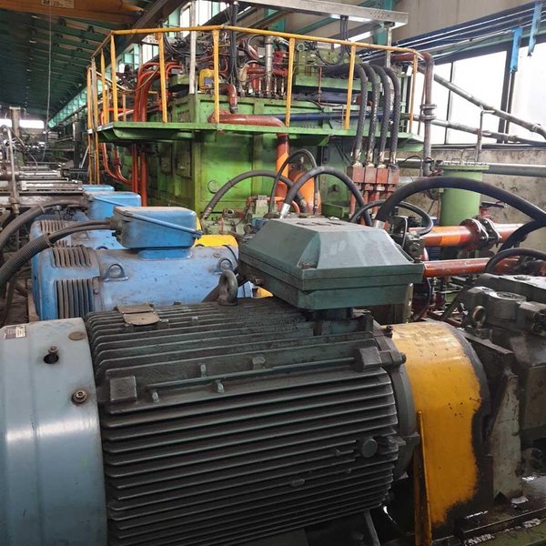 2750 MTon CLECIM SINGLE ACTION OIL HYDRAULIC EXTRUSION PRESS (14149)