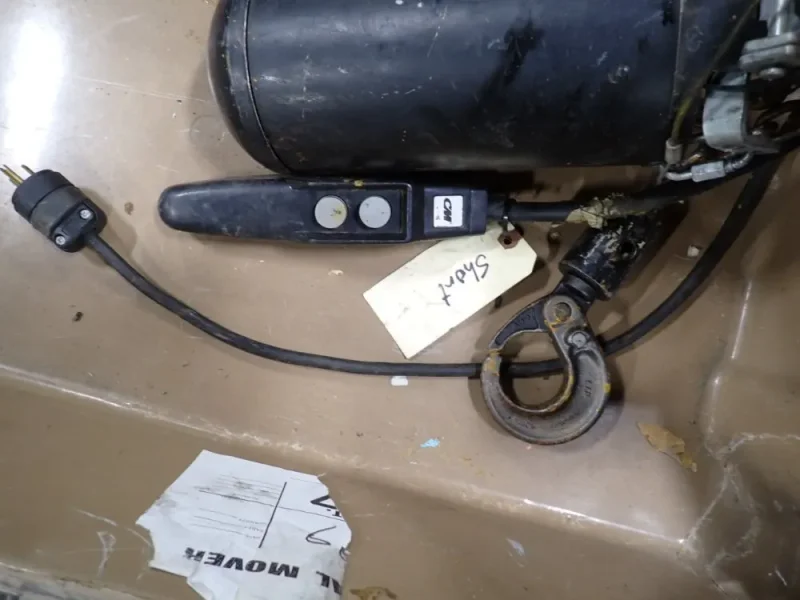 CM 1/2 TON HOIST  -  WF