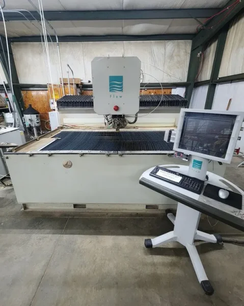 2005 FLOW IFB 4800 DYNAMIC WATERJET | Waterjet Cutters