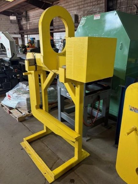 30,000# COIL HOOK C HOOK STOCK# 4120