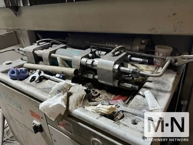 Flow Mach 3 4020B Waterjet, 2012 w/ XD 5-Axis