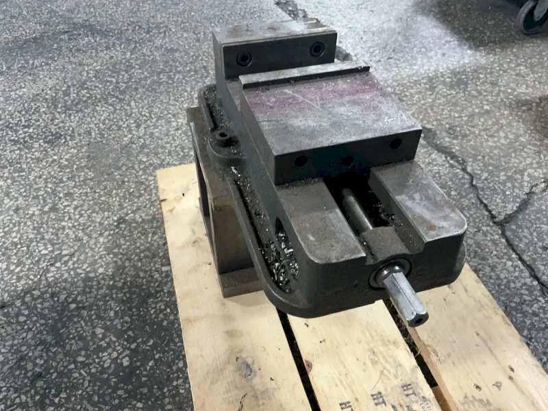 KURT MFG. CO. 6” PRECISION MACHINE VISE ON RISER BLOCK  -  D675
