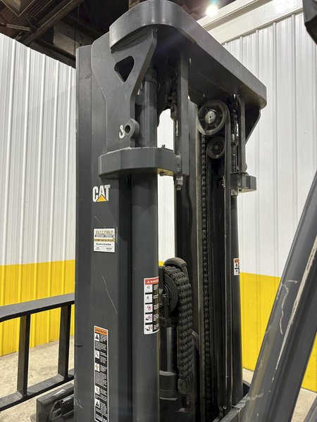 11,000 LBS CAT MODEL #2ET11000 ELECTRIC FORKLIFT, NEW 2019: STOCK #22687