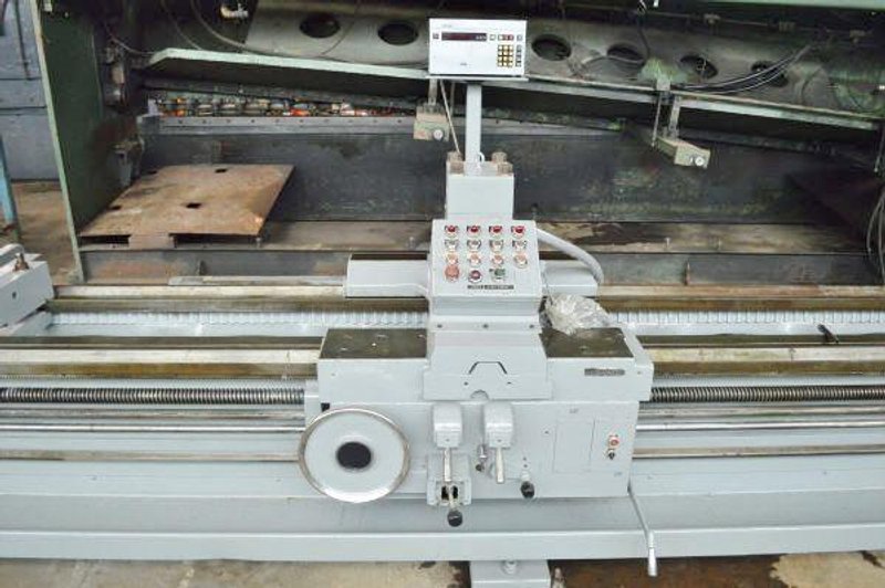 Lodge &amp; Shipley Superturn 3220W 32" x 252"/120" Center Drive Hollow Spindle