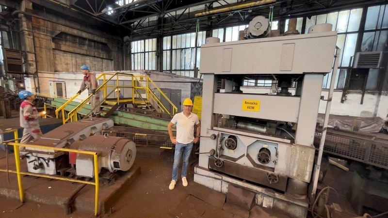 FARMER NORTON No. 4V-2M TWO ROLL STRAIGHTENING MACHINE