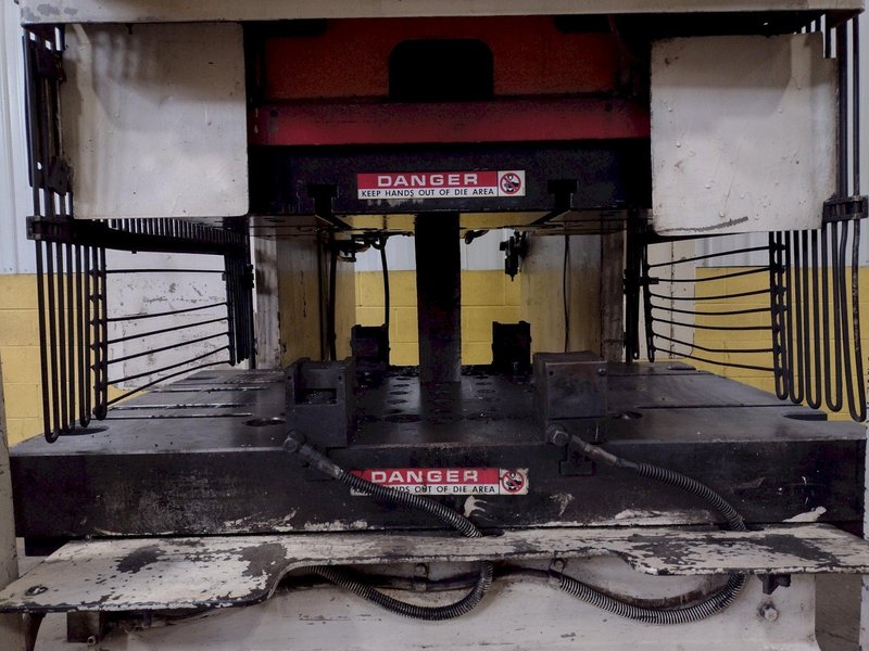 110 TON CINCINNATI MODEL #110 OBS HYDRAULIC C-FRAME PRESS, 10&quot; STROKE: STOCK 15962