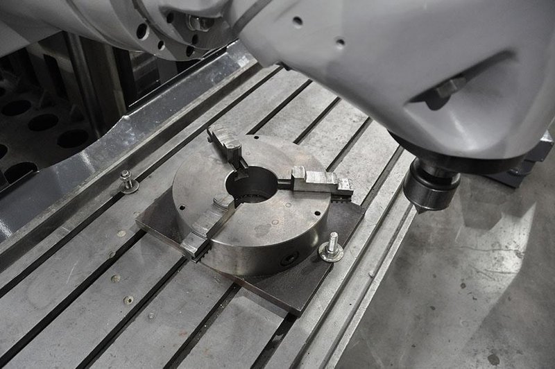 Anayak VH-2200 X: 2000 - Y: 920 - Z: 900 mm