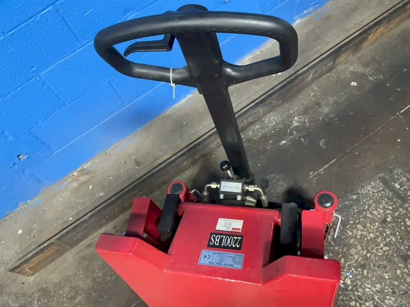 DAYTON 2200LBS MANUAL PALLET TILTER   -  33W285