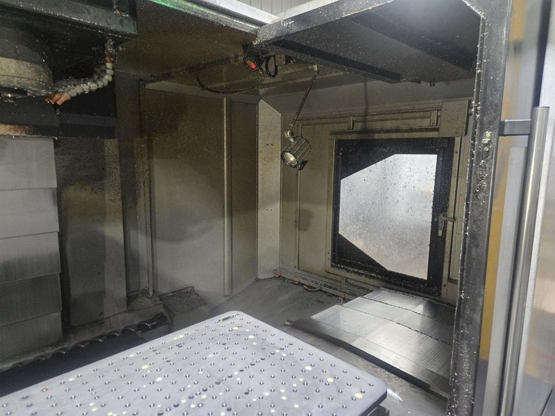 2015 Toyoda FV-1680 CNC Vertical Machining Center For Sale