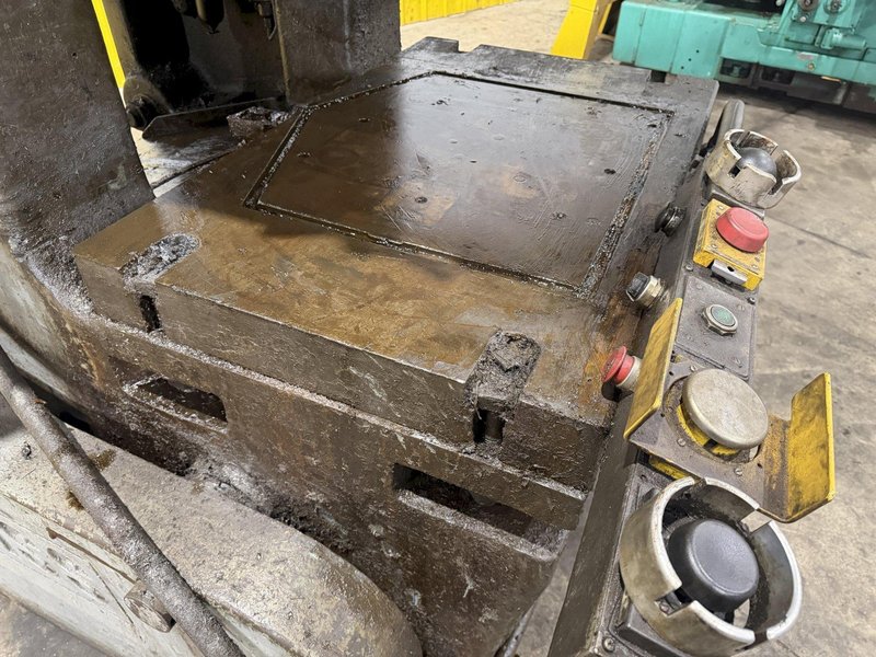 110 TON BLISS MODEL #C-110 OBI STAMPING PUNCH PRESS 6" STROKE : YOBRO #24268