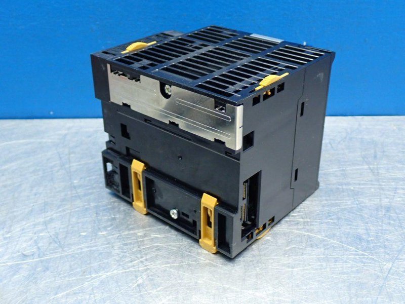 OMRON PROCESSOR CPU  UNIT  -  NJ301-1200