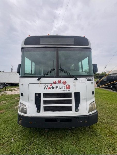 Freightliner M2 106 Shuttle Bus, 2012 – Diesel, Commercial Passenger Transport