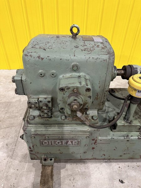 35 HP OILGEAR MODEL DR-3517 PUMP &amp; MOTOR: STOCK #20540