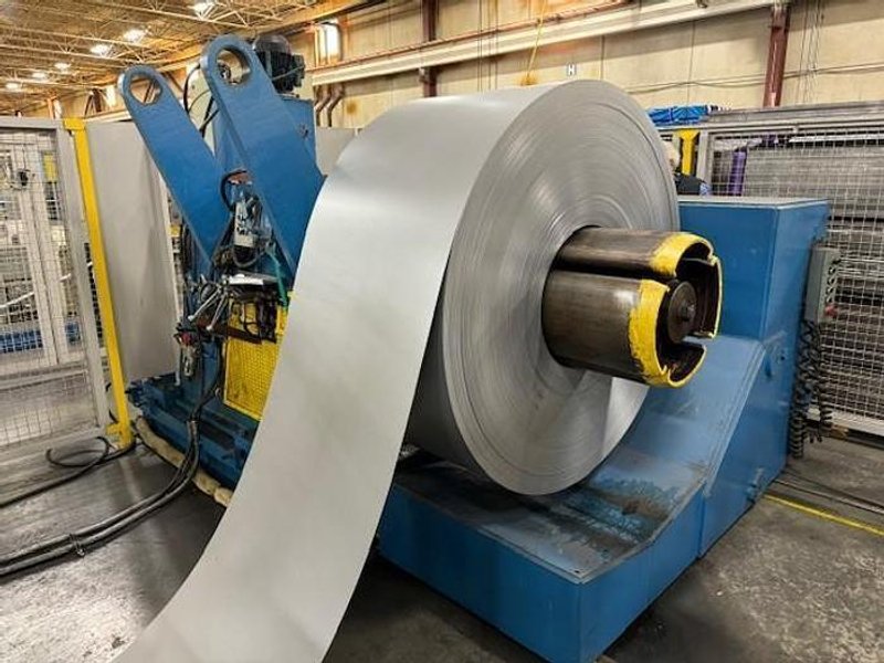 10-STAND X 3&quot; X 39&quot; B&amp;K ROLLFORMER. STOCK # 0900224.