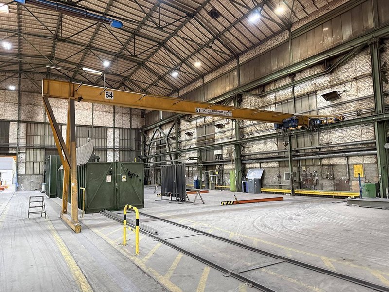 Abus - Semi-portal 5 ton x 15 050 mm