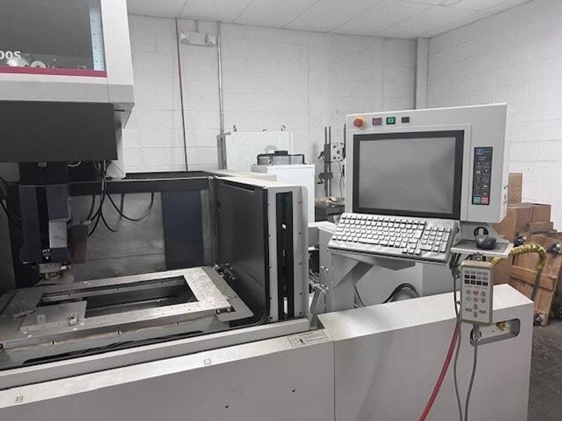 Mitsubishi MV2400-S Wire EDM, 2014 – LOW HOURS
