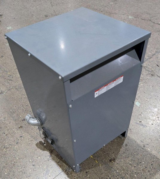 SQUARE D EE45T212HCU 45KVA 480Y/277 – 208V TRANSFORMER USED