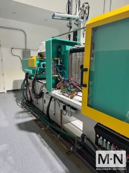110 TON 3.4 OZ ARBURG MODEL 470E-1000-290 ELECTRIC INEJCTION MOLDING MACHINE MFG 2016 ONLY APPROX 1118  HOURS