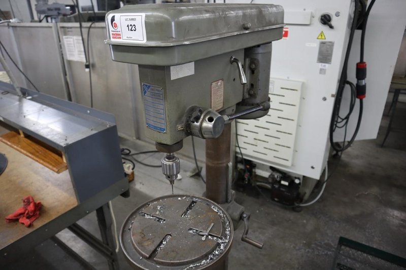 Jet OR-1458F 14" Standing Drill Press 16 Speed- Auction Item