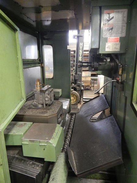 Mazak H12 X: 610 - Y: 457 - Z: 457 mm CNC