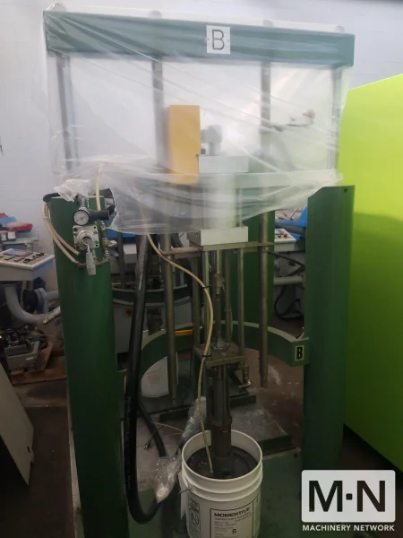 110 TON 6.5 OZ ENGEL MODEL ES330/100  LIM SILICONE INJECTION MOLDING MACHINE MFG 2003