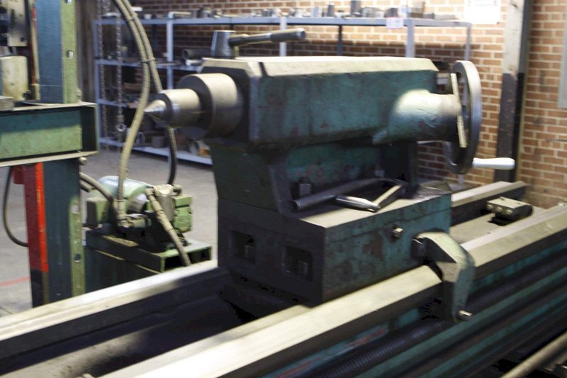 40" X 132" SUMMIT GAP BED ENGINE LATHE: STOCK #69570