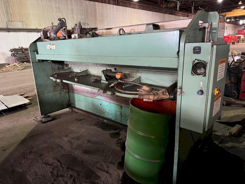 10' X 1/4" PIRANHA M1/4-10 HYDRAULIC SHEAR. STOCK # 0342325