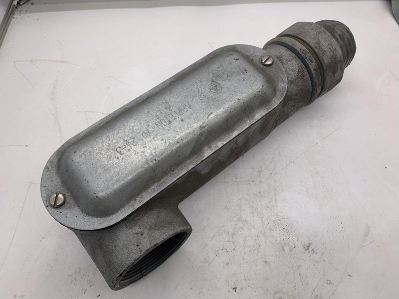 APPLETON 3&quot; LR UNILET FORM 35/85, 2-1/2&quot;-3&quot; CONDUIT BODY COVER - STOCK #15487