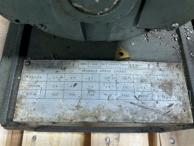 PINES ENGINEERING DEBURRER  -  660