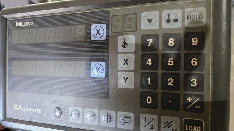 ACER 3VS VERTICAL MILL USED