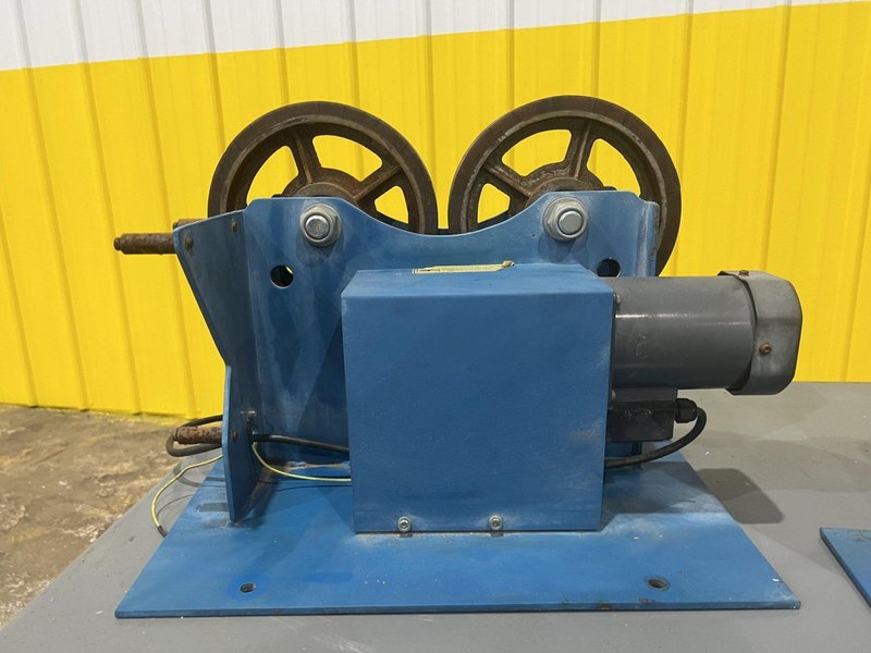 1300 LBS LACROIX POWERED &amp; IDLER TANK TURNING ROLLS: STOCK #18445