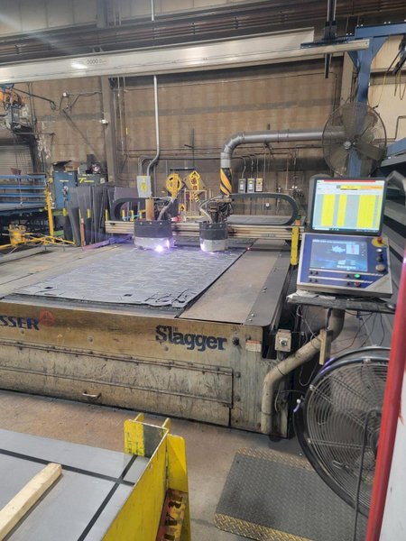 5′ x 20′ Messer MMplus Plasma, 2008 – Hypertherm HPR260 (x2) and Slagger table