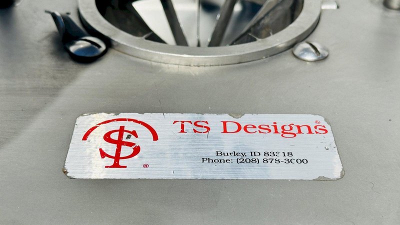 TS Designs  |  Single 12 Slice Manual Heavy Duty Stainless Steel Slicer/Wedger
