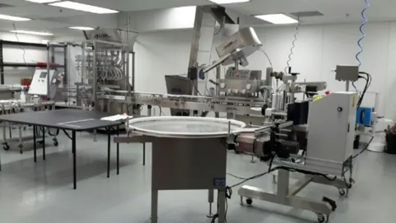 ACCUTEK BOTTLE LIQUID FILLING LINE  -  AVF 10