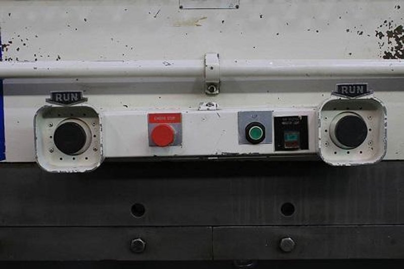 350 TON X 12' PACIFIC HYD. PRESS BRAKE W/ HURCO 5C BACK GAUGE