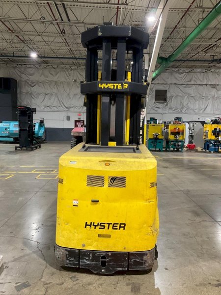 HYSTER V35ZMU TURRET TRUCK 3,500LB CAPACITY USED