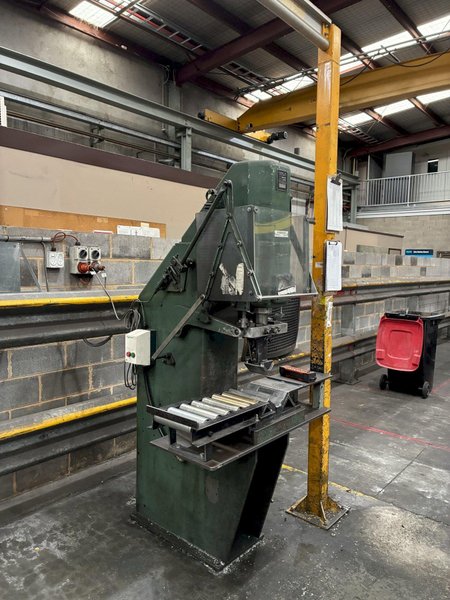 15 Ton PJ Hare Hydraulic Press