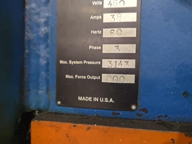 800 TON BECKWOOD MODEL #800-30-38 4 POST HYDRAULILC PRESS 12” STROKE : YOBRO #26049