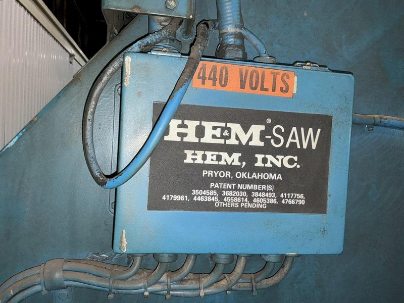 25" x 36" HEM MODEL #V200A TILT FRAME VERTICAL BAND SAW W/ AUTOMATIC FEED TABLE : YOBRO #25400