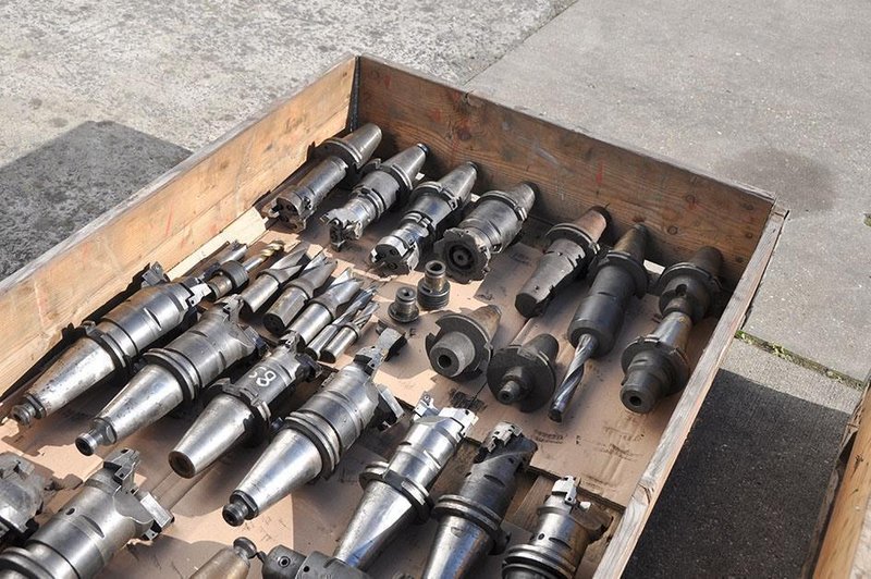 Cincinnati - X: 1800 - Y: 850 - Z: 800 mm CNC