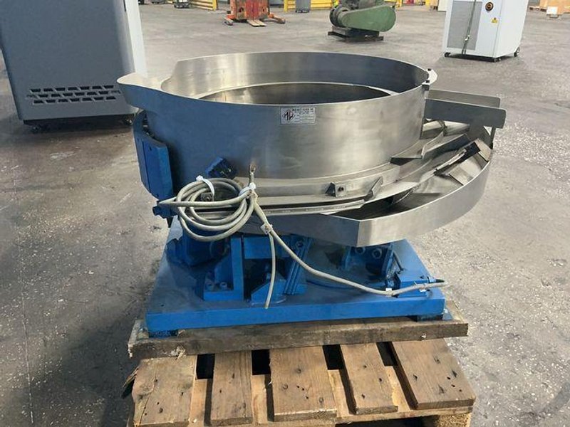  Packaging Equipment