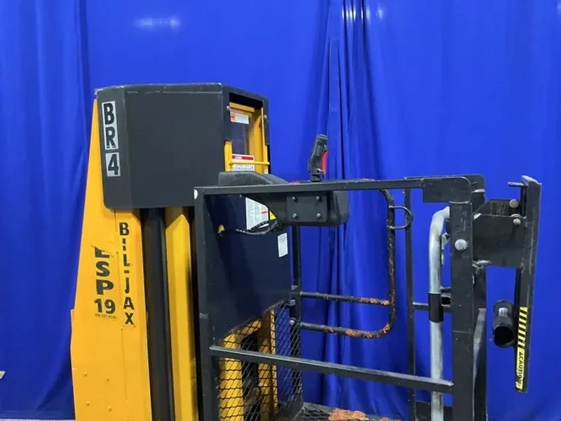 BIL-JAX 450 LBS ELECTRIC STOCK PICKER  -  ESP19