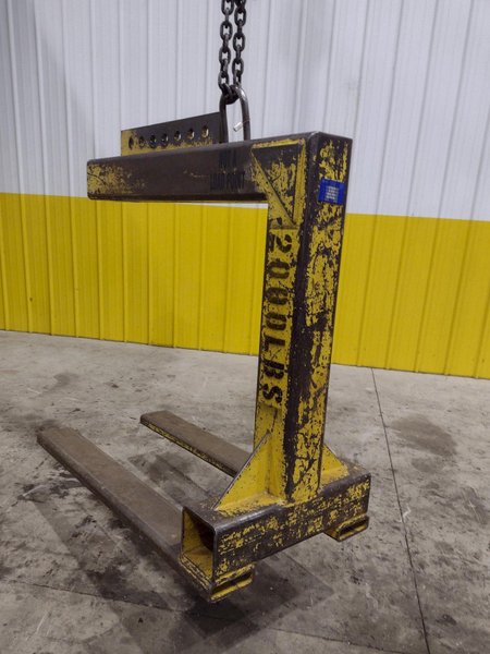 2,000 LB x 42&quot; x 36&quot; NATIONAL IND PALLET LIFTER CRANE ATTACHEMENT: STOCK #22368