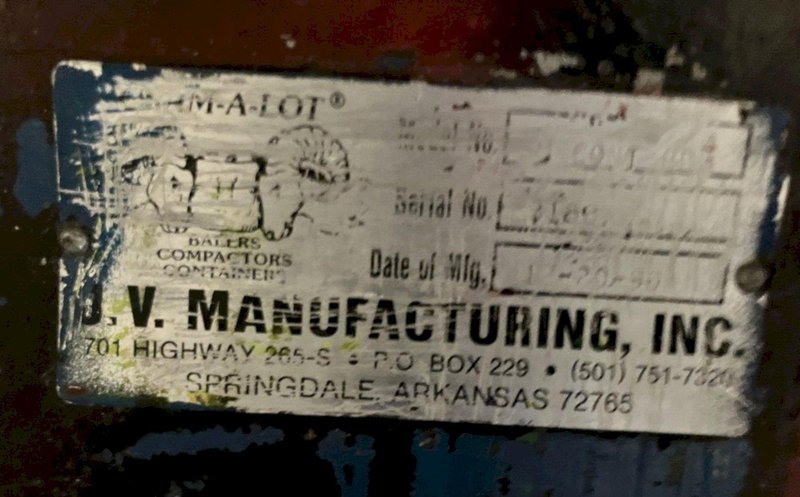 60" CRAM-A-LOT VERTICAL HYDRAULIC BALER: YOBRO #24584