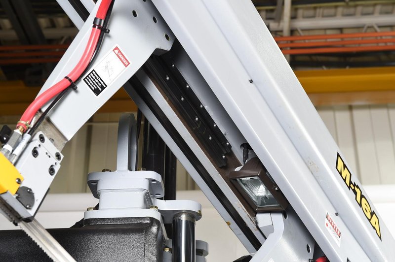 NEW 16"H x 25"W HYD-MECH MODEL M-16A AUTOMATIC HORIZONTAL PIVOT BAND SAW
