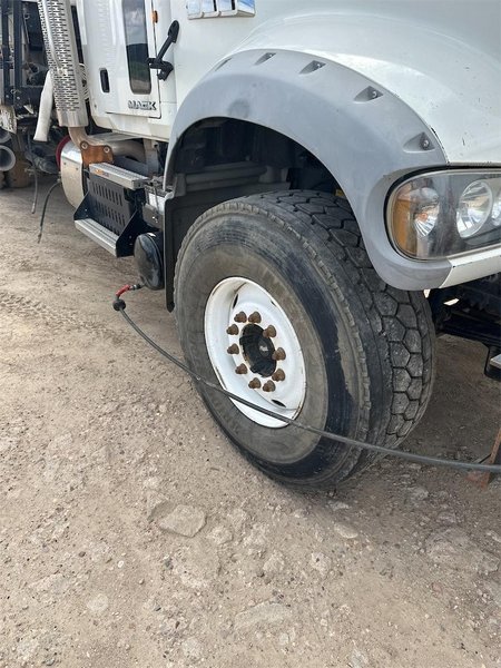 2012 Mack GU 713 1M2AX09C1CM010798